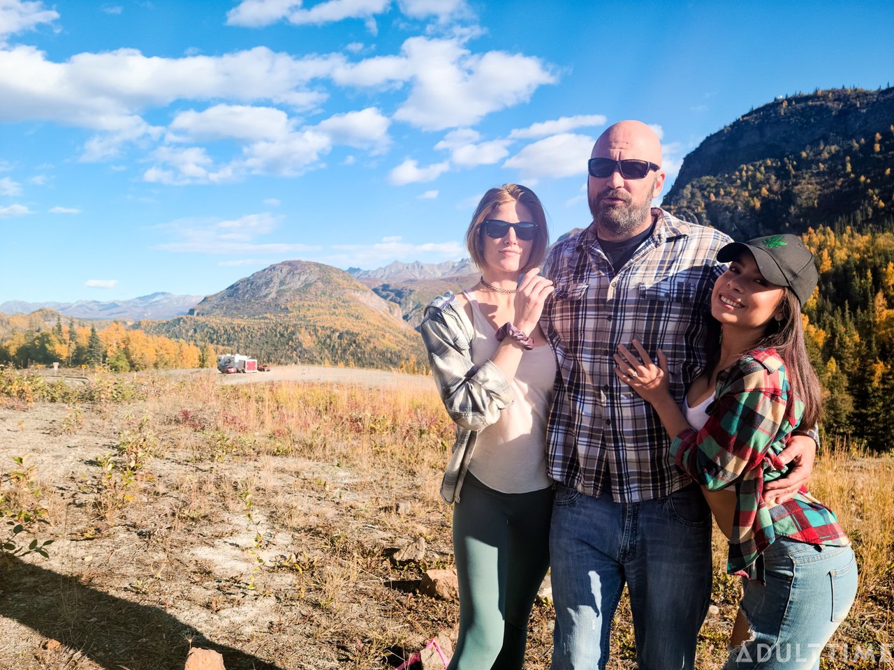 Akgingersnaps, Lana Mars, Smash En Fotos Porno De Adult Time