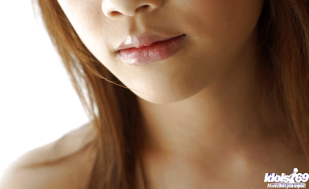 Asiática Linda Mai Kitamura Tomando Un Baño Con Un Culo Tentador