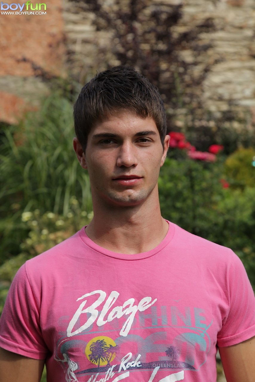 Louis 4 Nackt XXX In Boy Fun