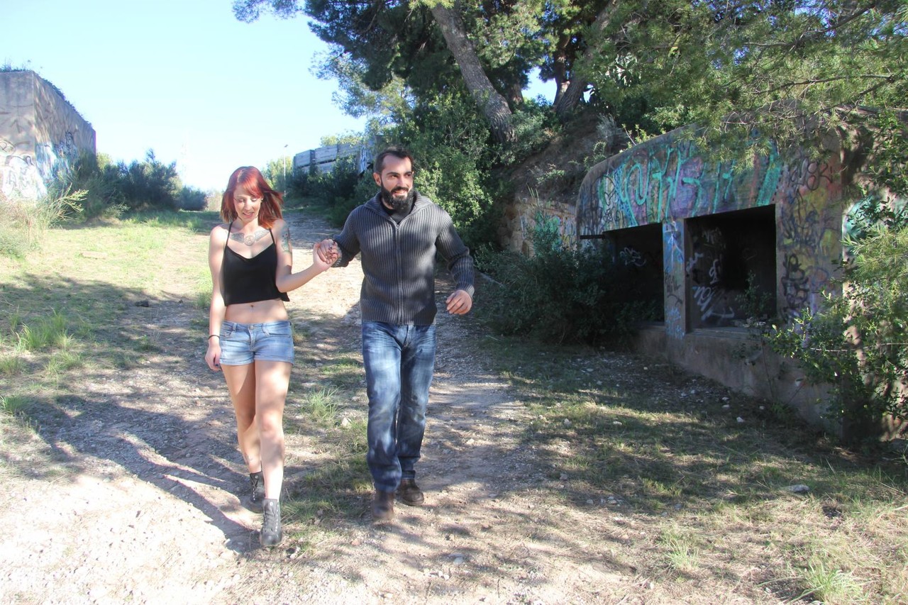 European Redhead Lilyan Red Outdoor Blowjob And Fuck