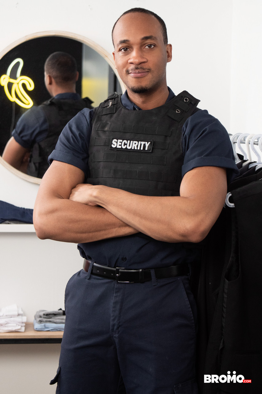 Bromo Dane Jaxson And Trent King In Steamy Action