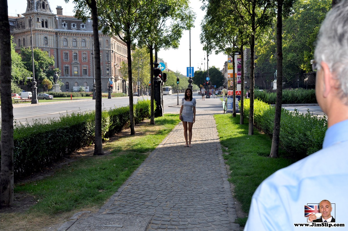 Сексуальная Подростка Принимает Душ Перед Трахом Со Стариком