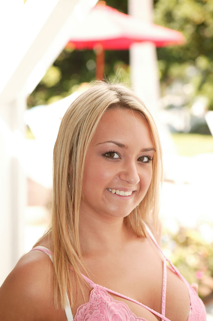 POV Carmella Crush Masaje De Tetas Y Follar Hardcore