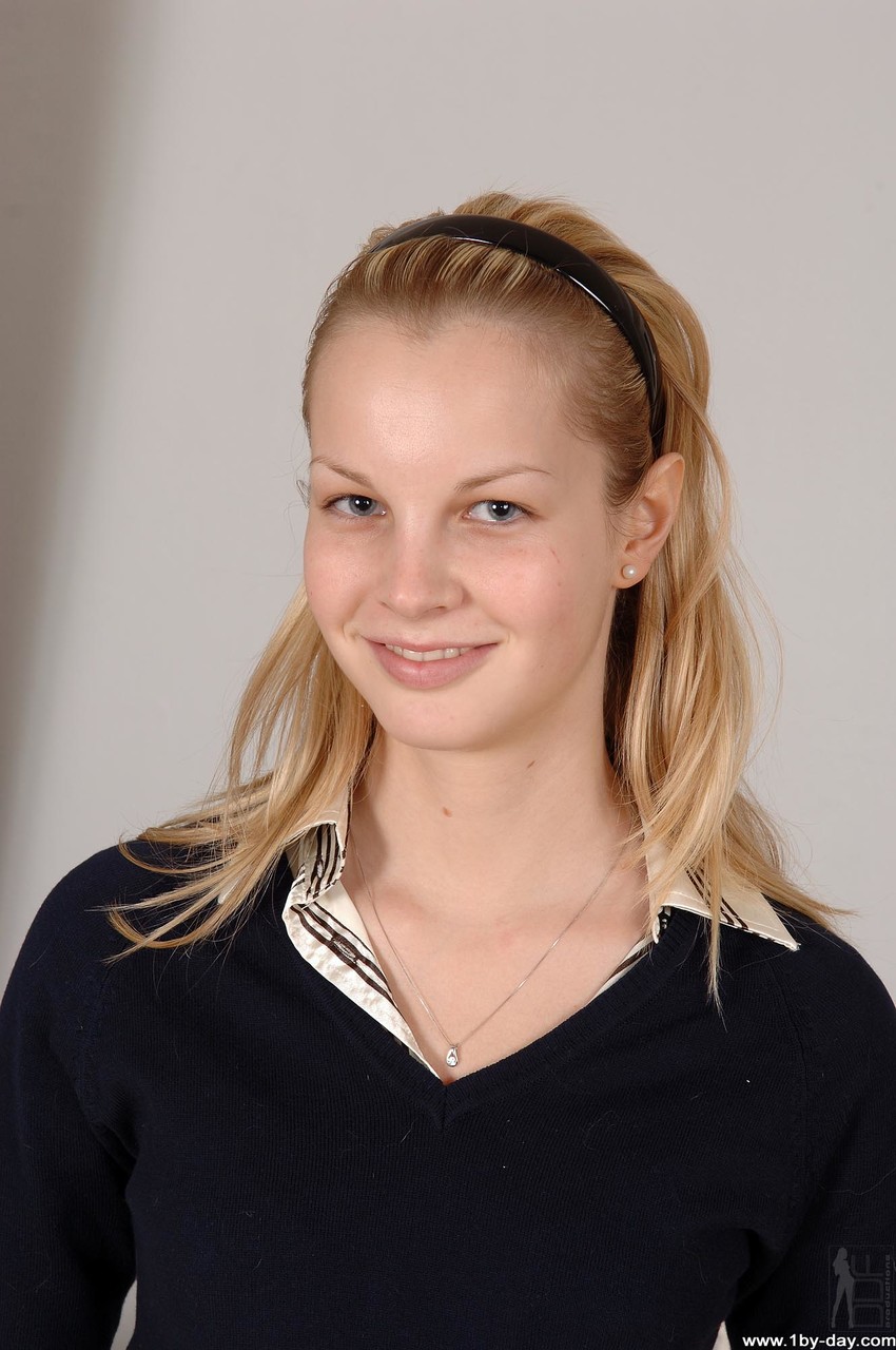 Petite Teen Rose Flaunts Cute Titties Big Booty Sweet Pussy