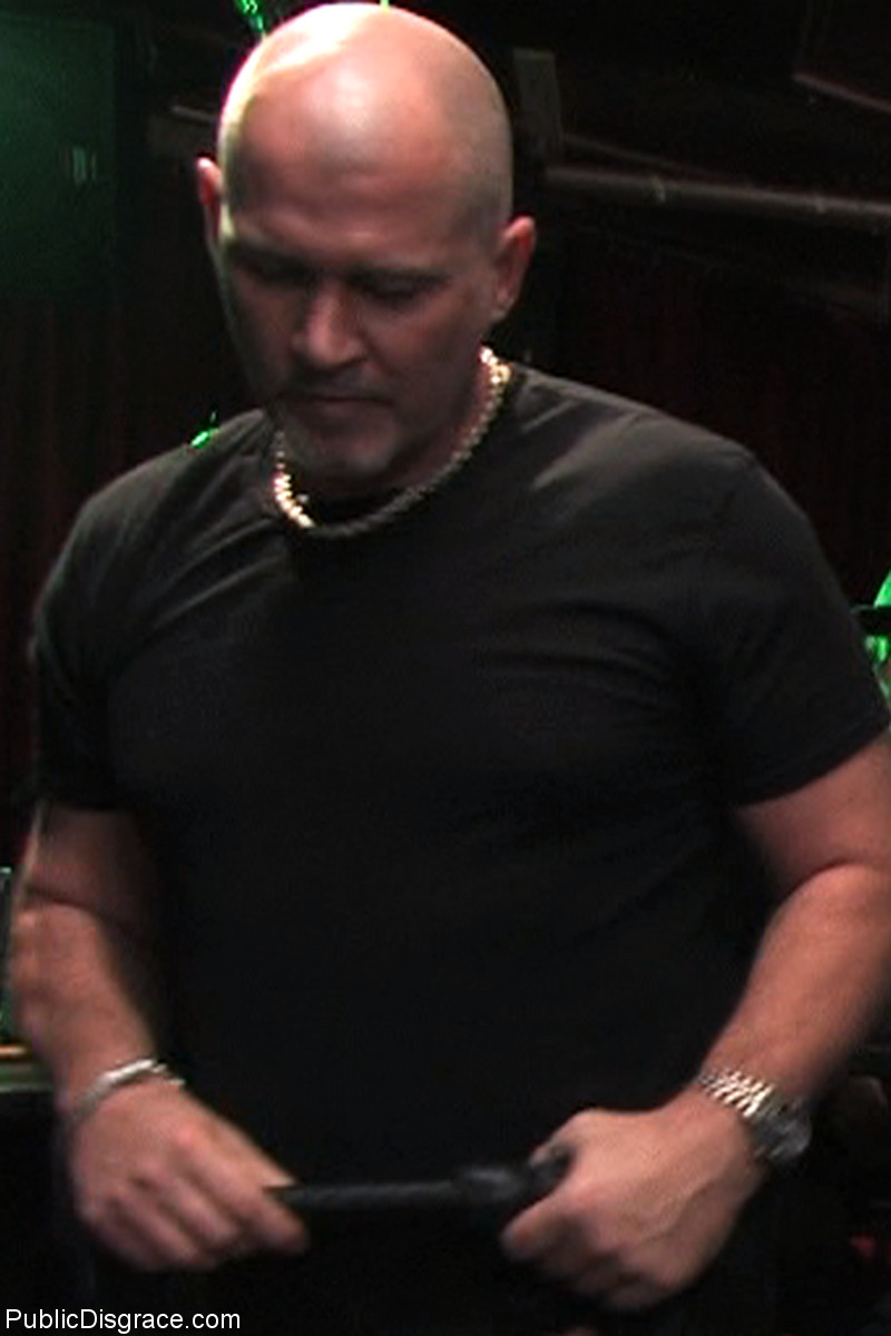 Öffentliche Demütigung Sex-Galerie Mit Mark Davis Und Miss Jade Indica