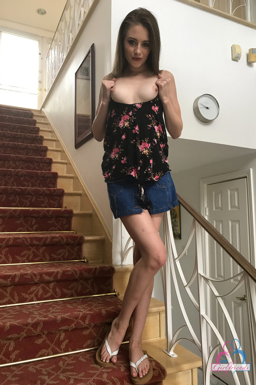 Amateur Girlfriend Kyler Quinn Gets Naked Outdoors While On Vacation