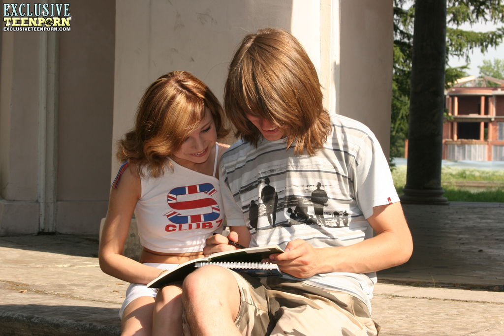 Young Girl And Boyfriend Caught Having Sex In Front Yard