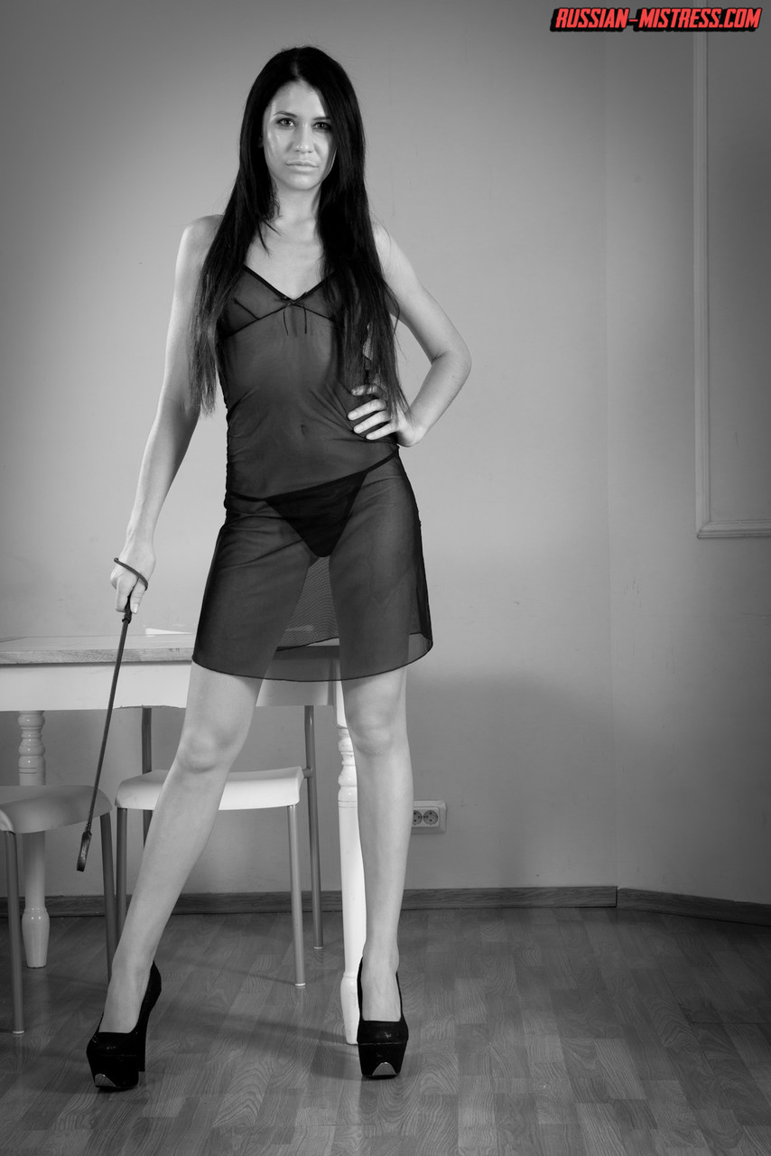 Brunette Babe Pisses In Her Male Slave's Mouth During Femdom Games