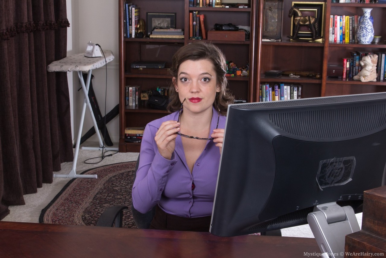 Horny Secretary Fondles Saggy Tits And Spreads Hairy Pussy At Office