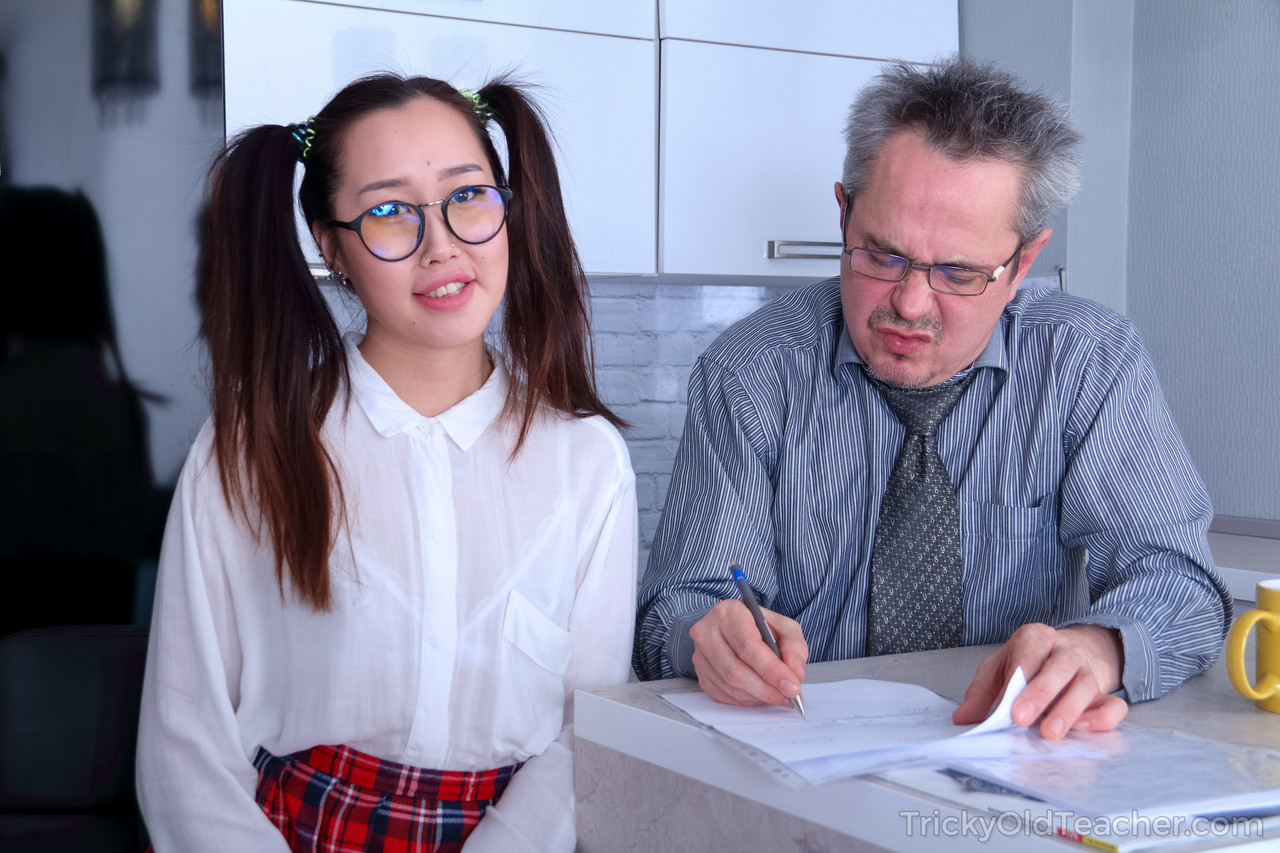 Asian Schoolgirl Li Loo Fucks Her Old Teacher In Pigtails And Leg Warmers