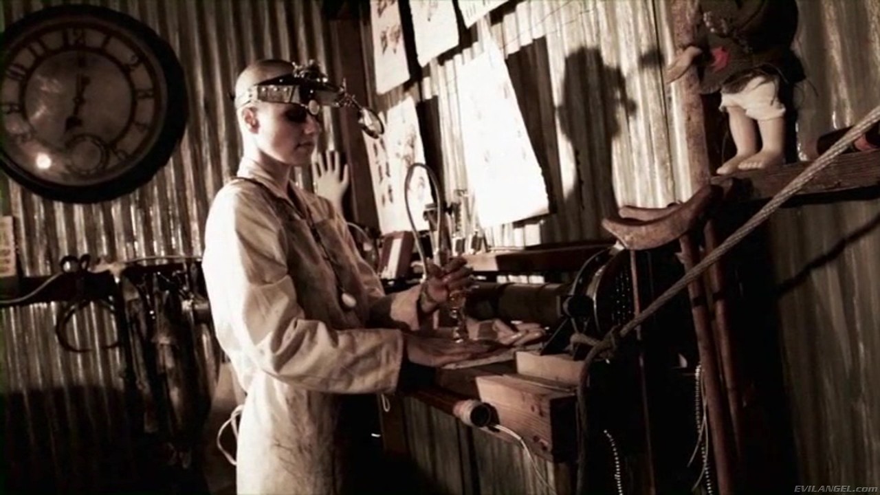 बेलाडोना की ईविल एंजल सेक्स तस्वीरें