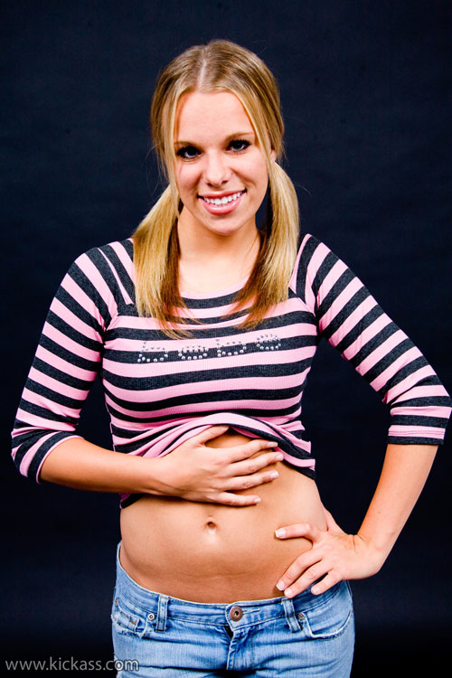 Blonde Lil Madison Gets Naked For Close-Up Shaved Pussy