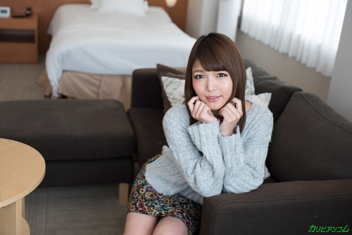 Японская Тинейджер Шино Аой В Чулках До Колена Получает Трение Маффа И Эякуляцию