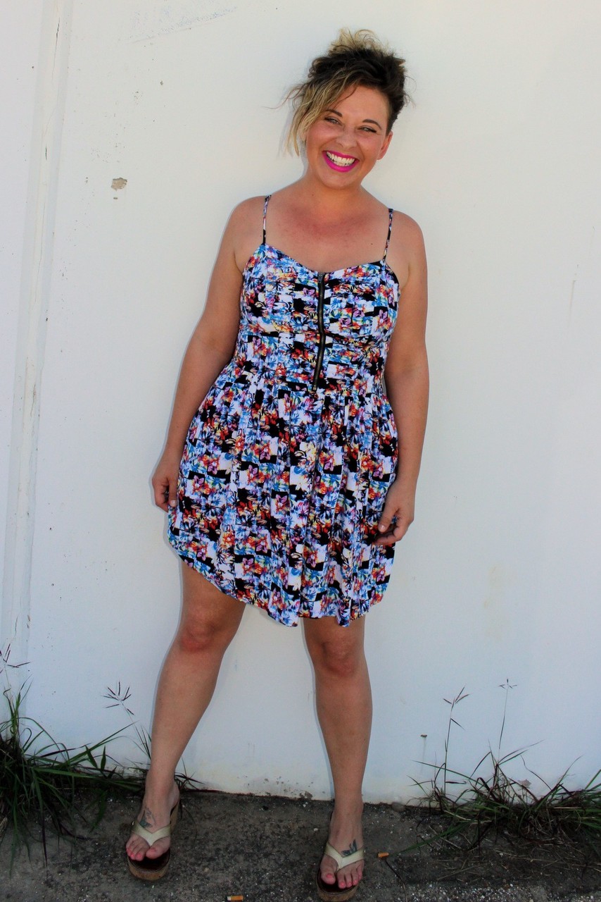 Chubby Amateur June Larue Outdoor Butt Plug Adventure