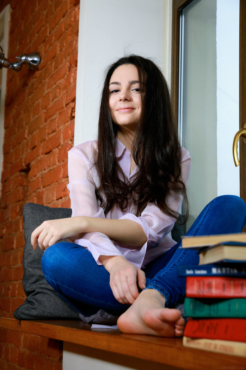 Met Art تقدم بريجيت أنجل في معرض صور عارية وجذابة