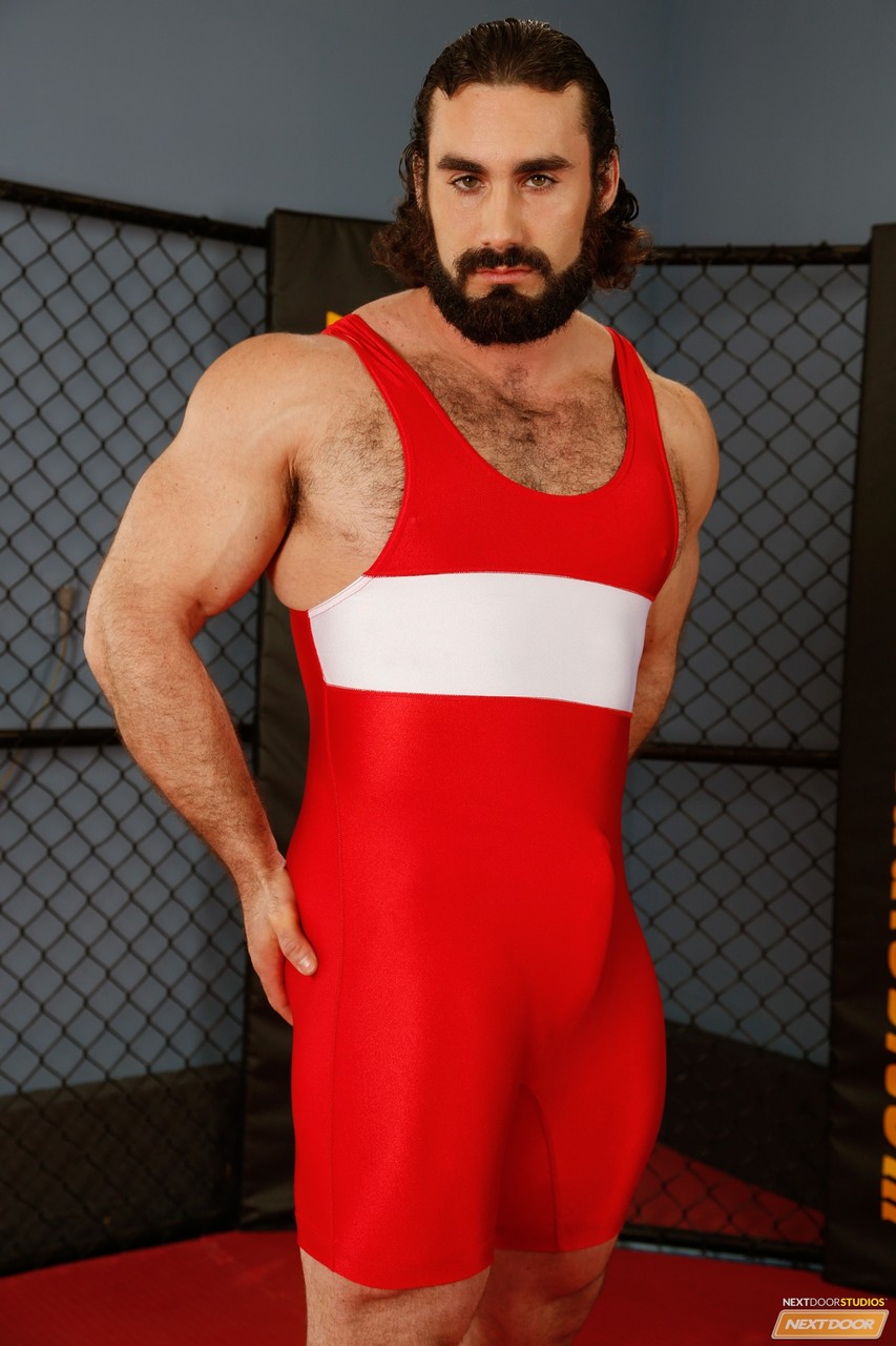 Des Lutteurs Gays Musclés Et Kinky Chris Noxx Et Jaxton Wheeler Aiment Le 69