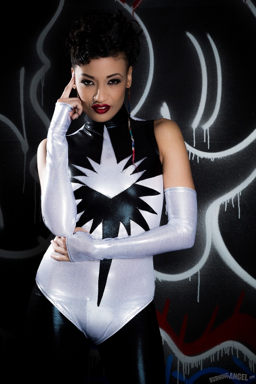 Dark Haired Girl Roggie Goes Nude In Long Fingerless Gloves And Boots