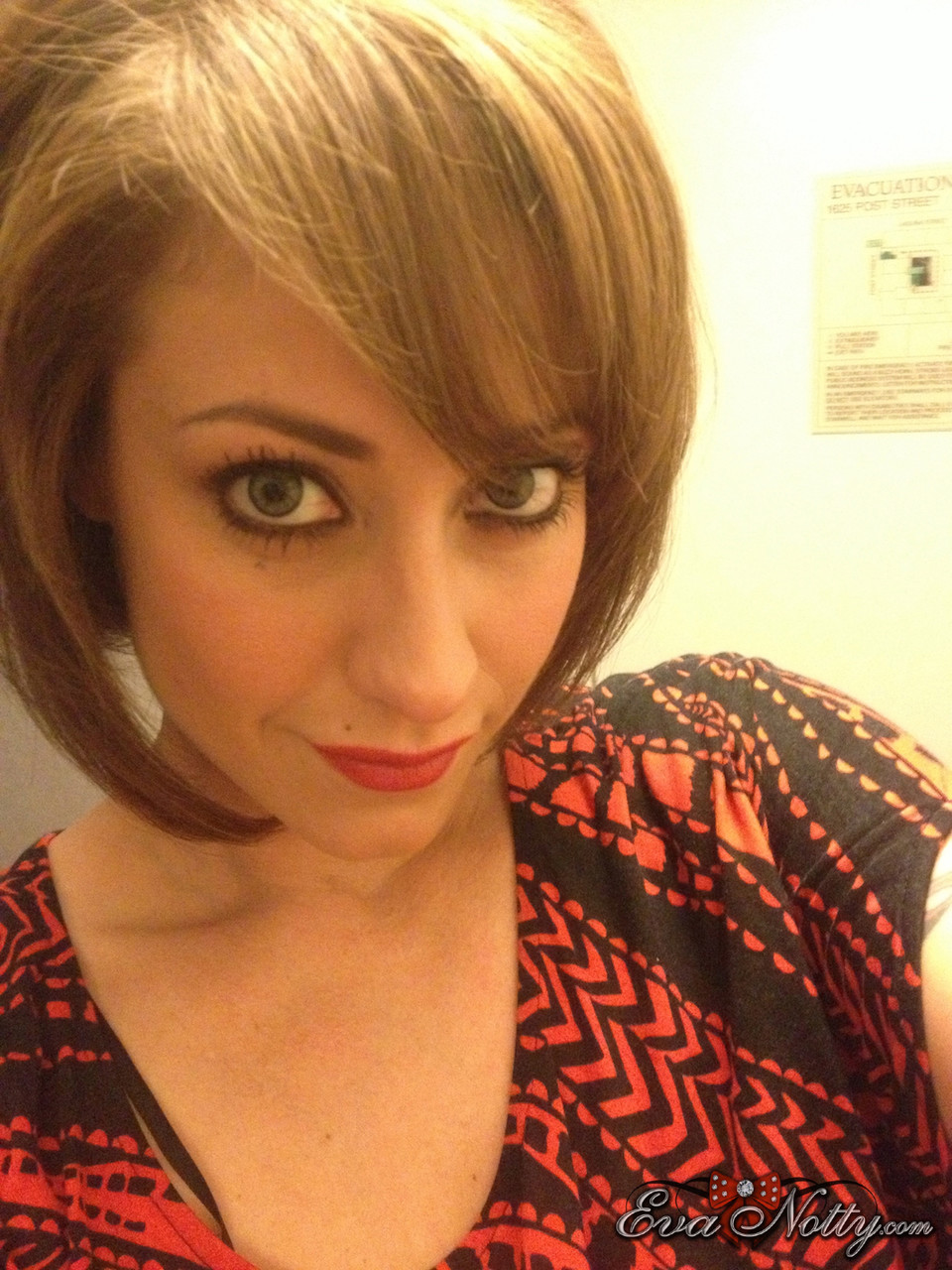 Busty Eva Notty Bares Huge Tits During Selfshot Scene