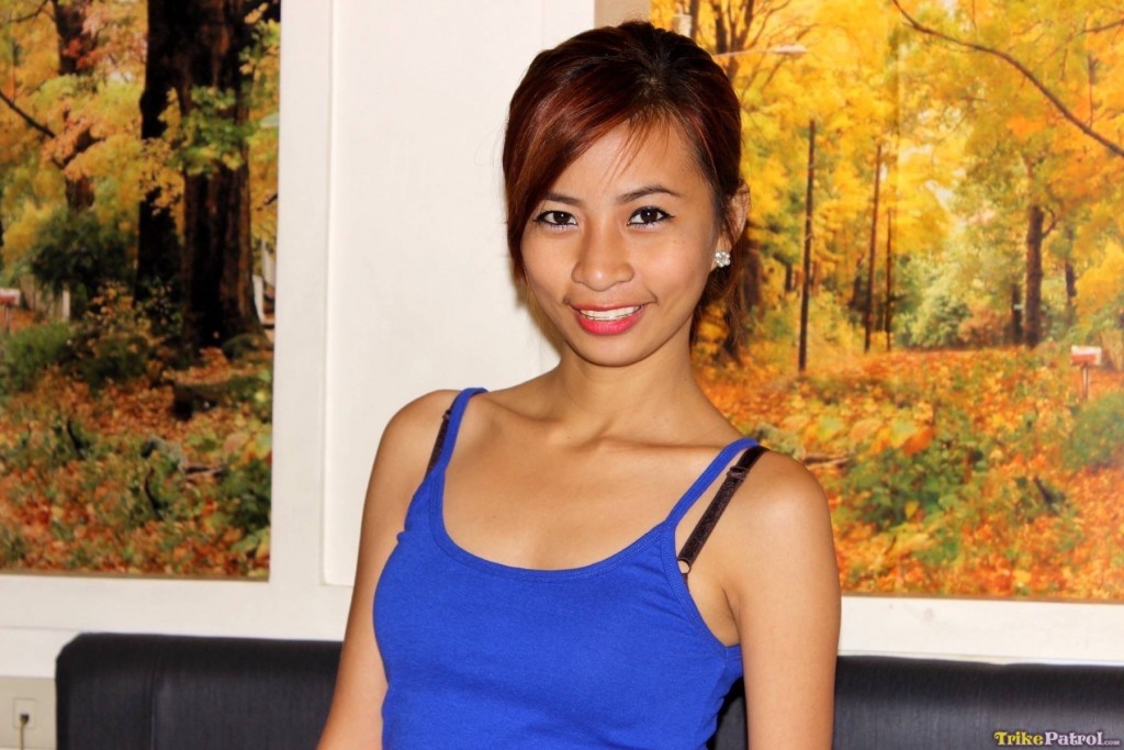 菲律宾美女剃毛粉色阴道