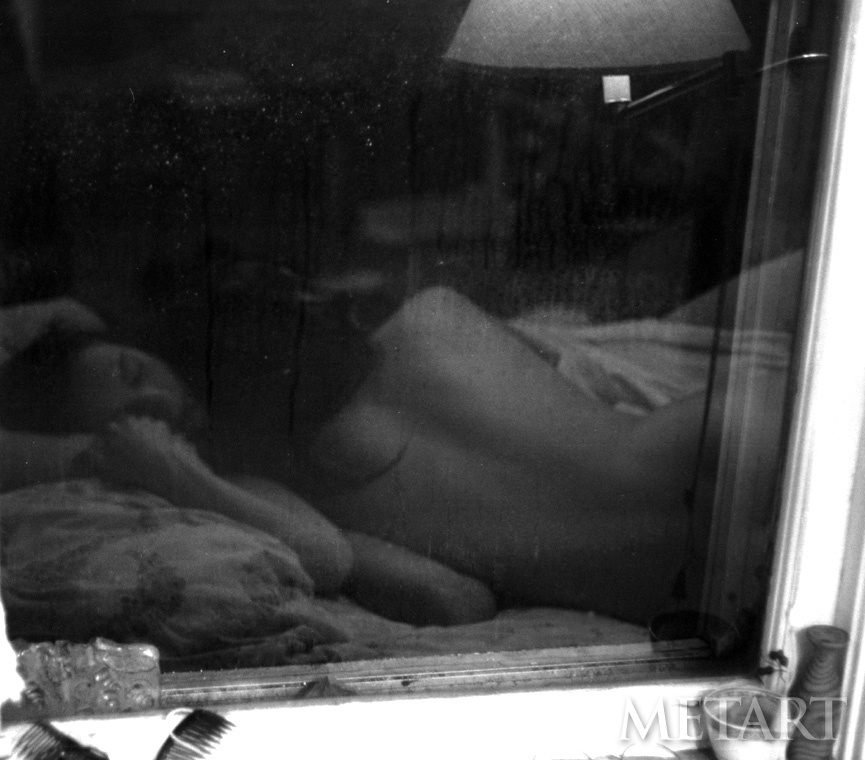 浪人がMet Artのために熱いエロティックアートを披露