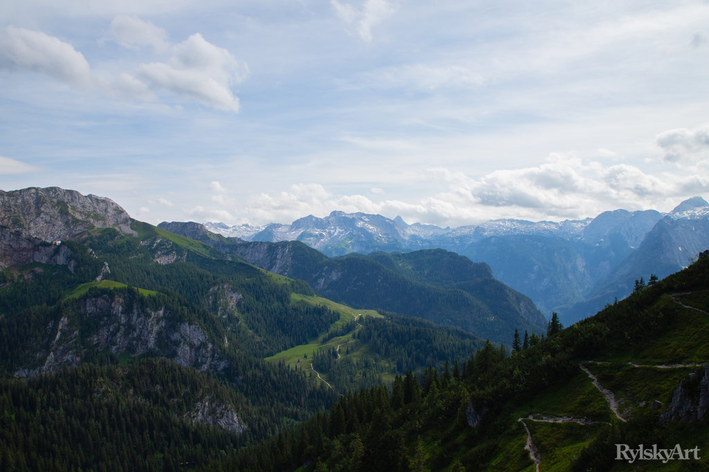 लैटिन किशोरी रायने कीना पहाड़ यात्रा के दौरान पूरी तरह से नग्न हो गई