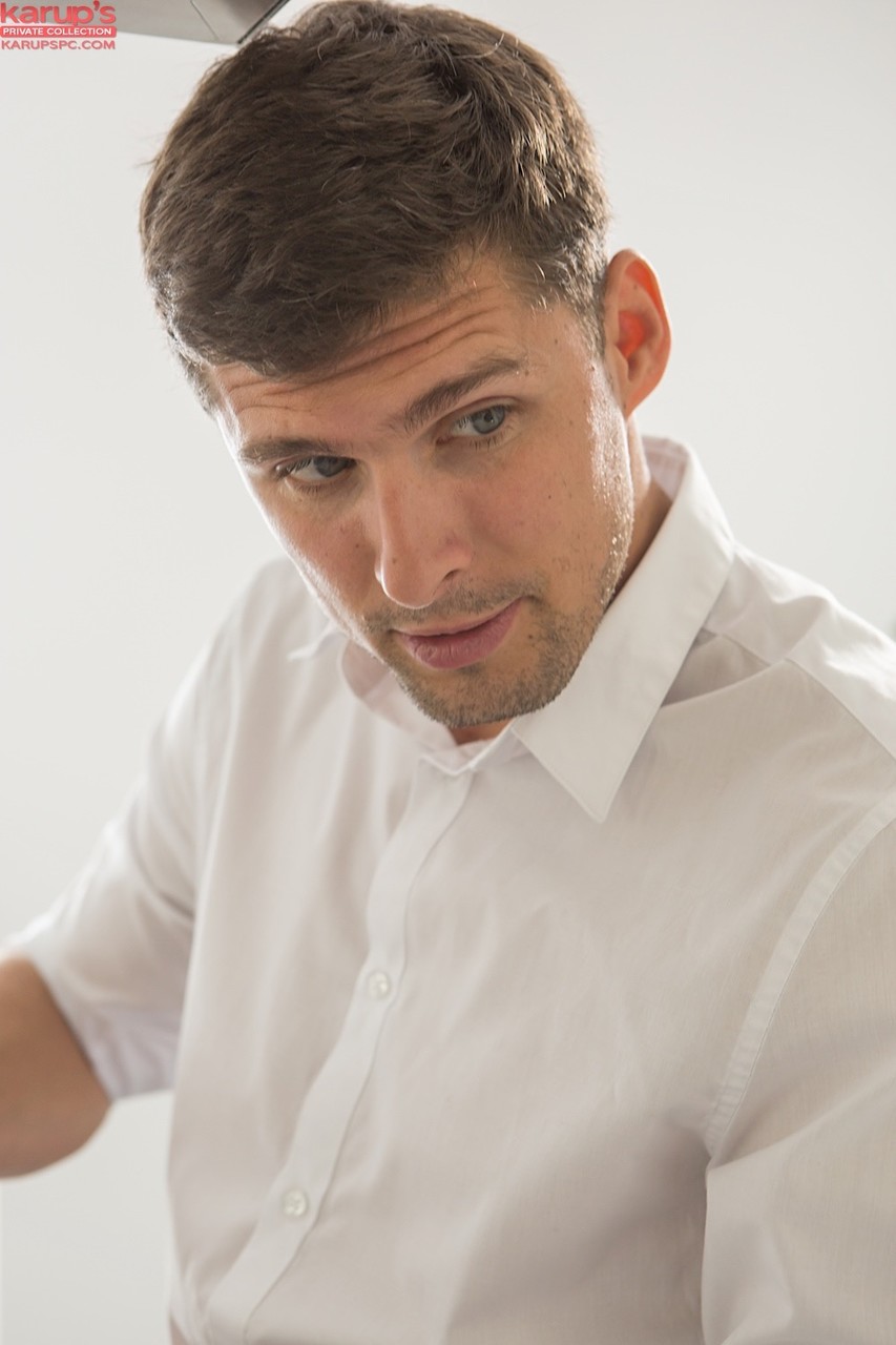 Flaca Chica Rusa Ally Breelsen Toma Polla Caliente En Concha Jugosa