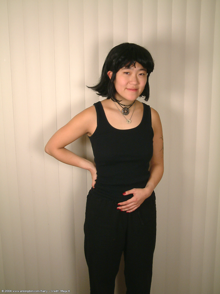 Bebê Nua De Olhos Puxados Cady