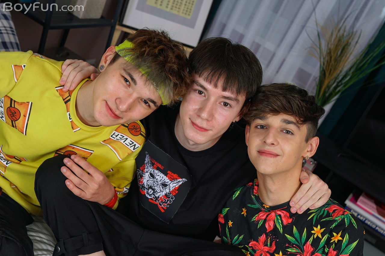 Tony Keit Photos XXX Dans La Galerie De Plaisir Garçon