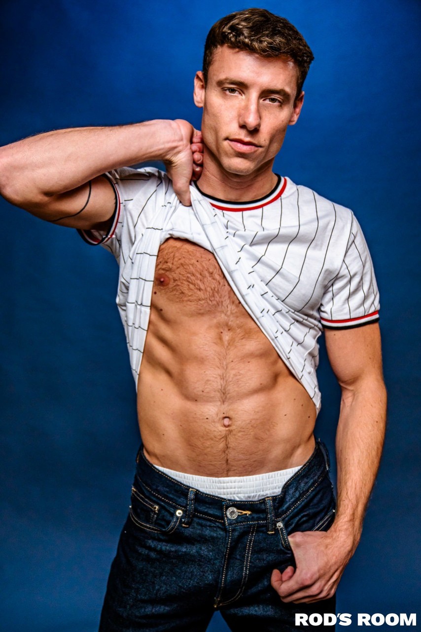 Galerie Chaude Avec Justin Matthews Et Ty Santana De Dogfart Network