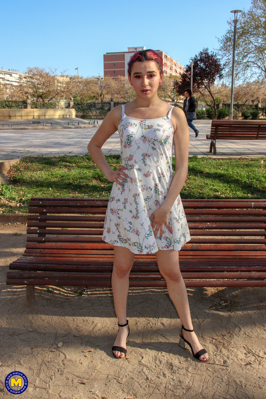 Reife NL Mia Navarro Und Senora Fina In Heißer Action