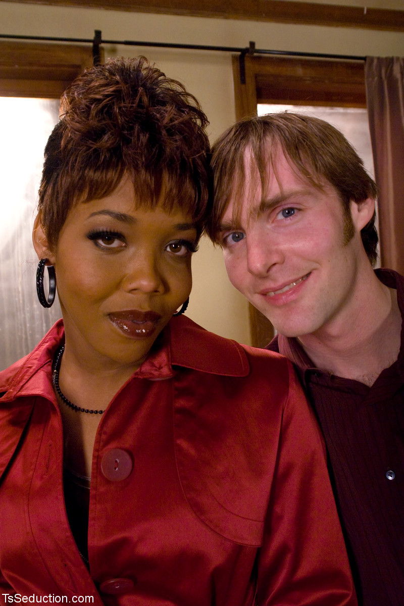 Ts Seduction By Johnny Rocket And Nyobi Khan Hot Xxx