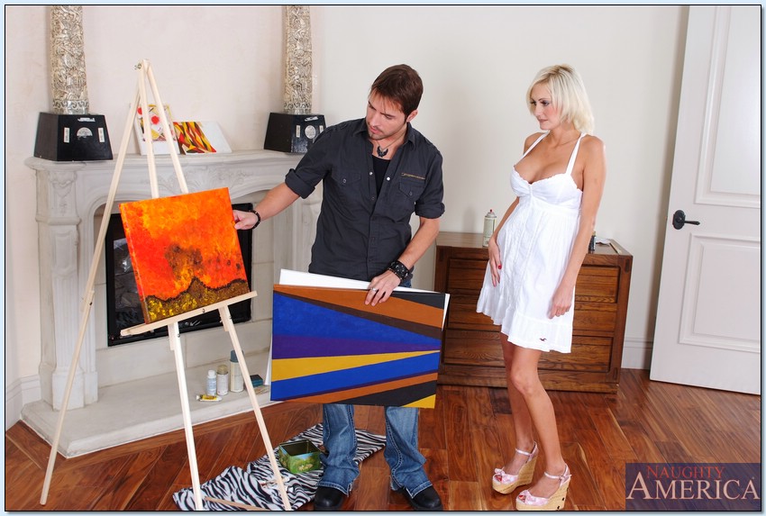 情熱的な美熟女トリー・パインズがセクシーな胸を曝け出し激しくセックス