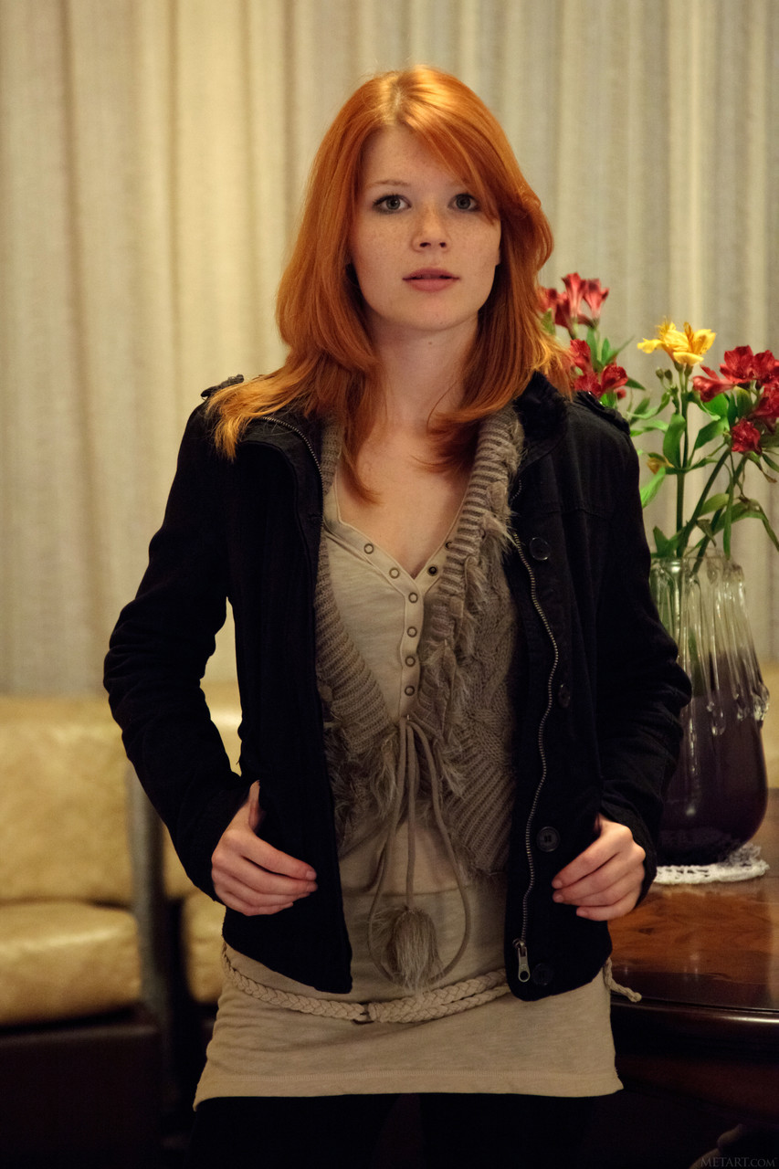 Petite Redhead Mia Sollis Flaunts Big Ass And Yummy Puffy Pussy