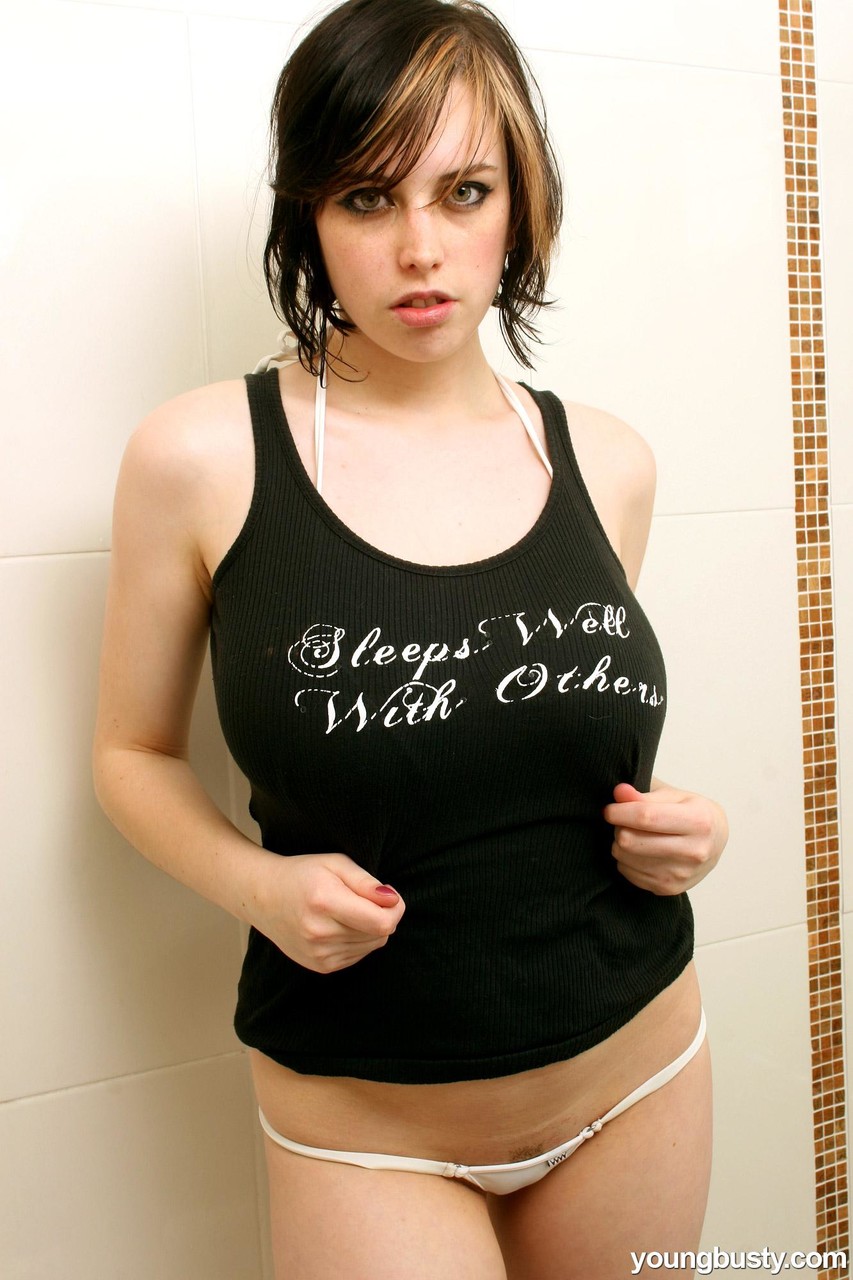 Teen Brunette Louisa Flaunts Juicy Boobs In Steamy Shower