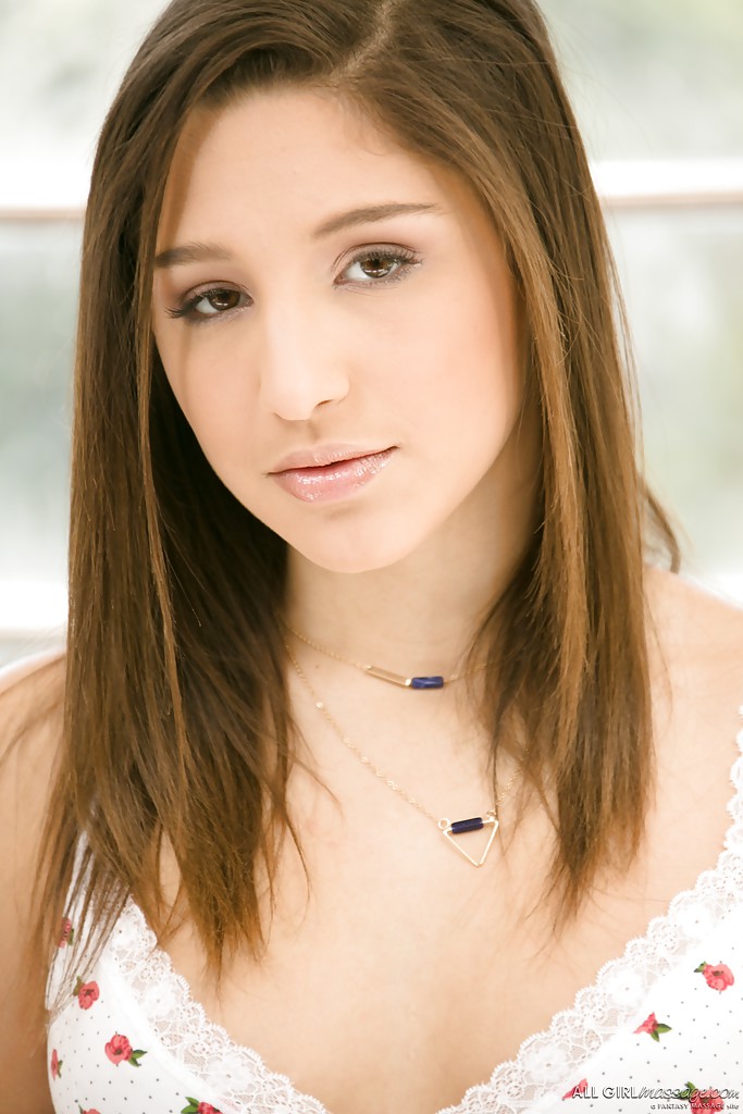 Nude Young Babe Abella Danger Posing In Knee High Socks