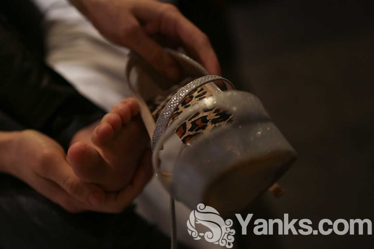 Blonde Beauty Lacey Diamond Solo Bedroom Masturbation