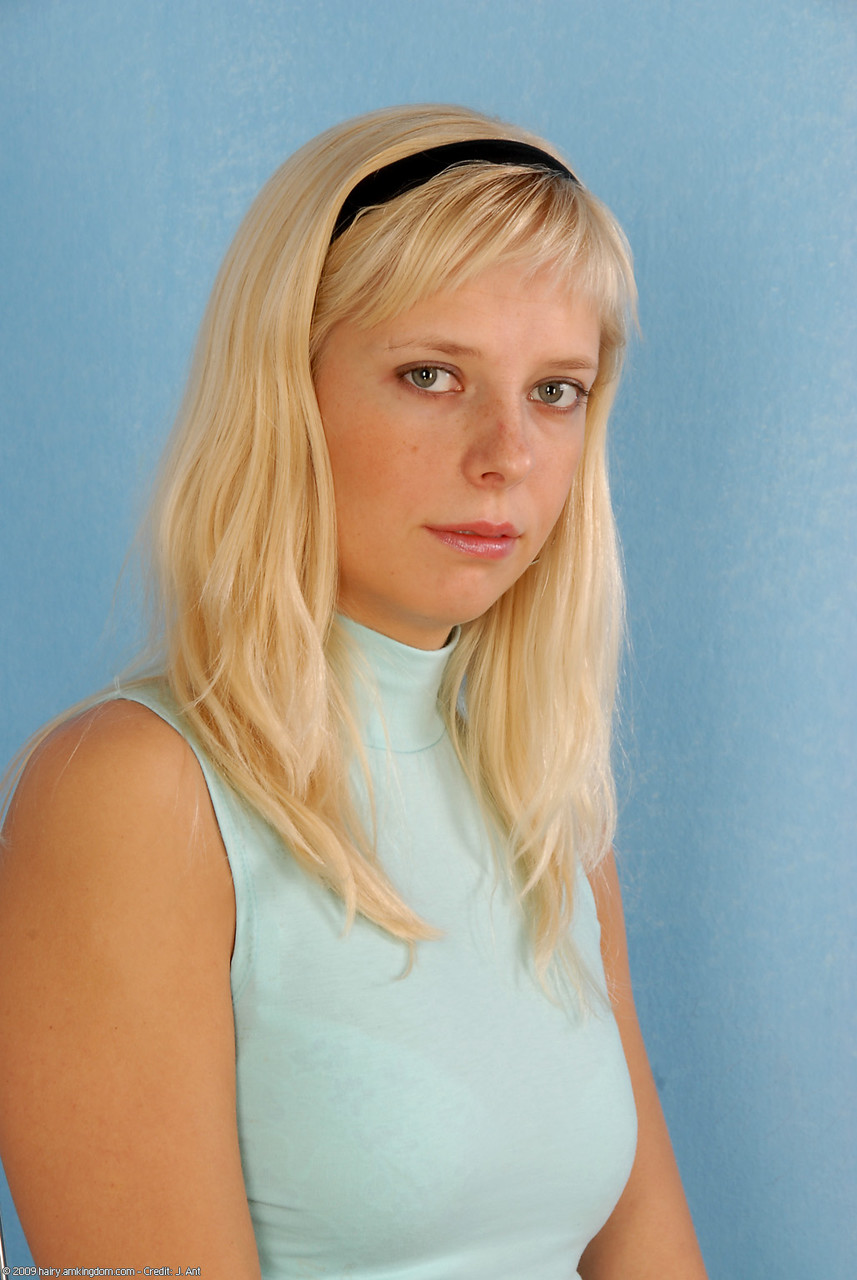 ATK आर्काइव प्रस्तुत करता है Pedrita को XXX चित्र गैलरी में