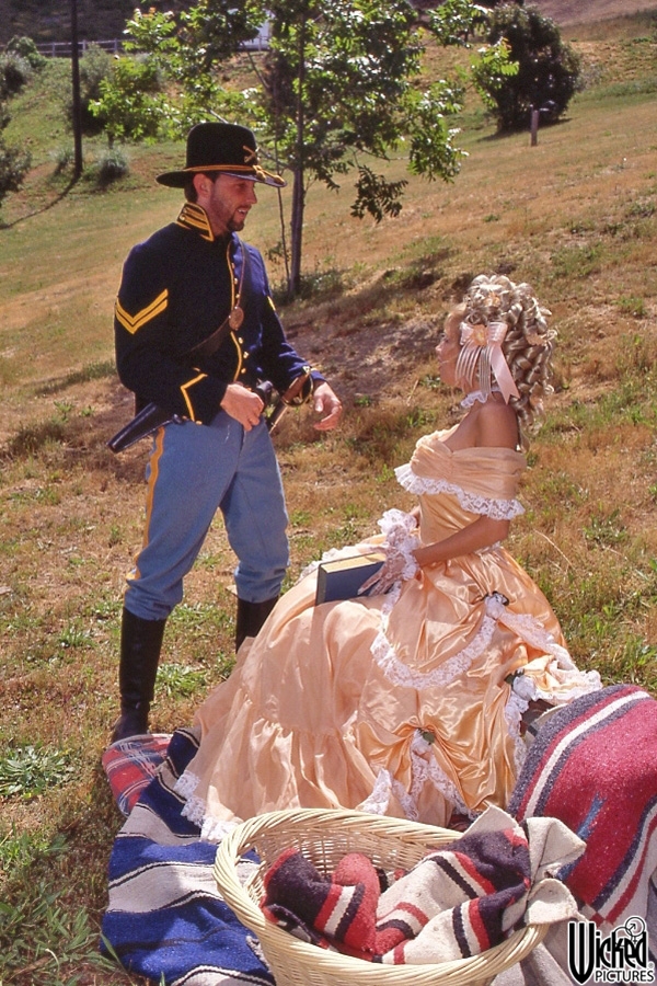 Blonde Jenna Jameson Blowjob With Cowboy