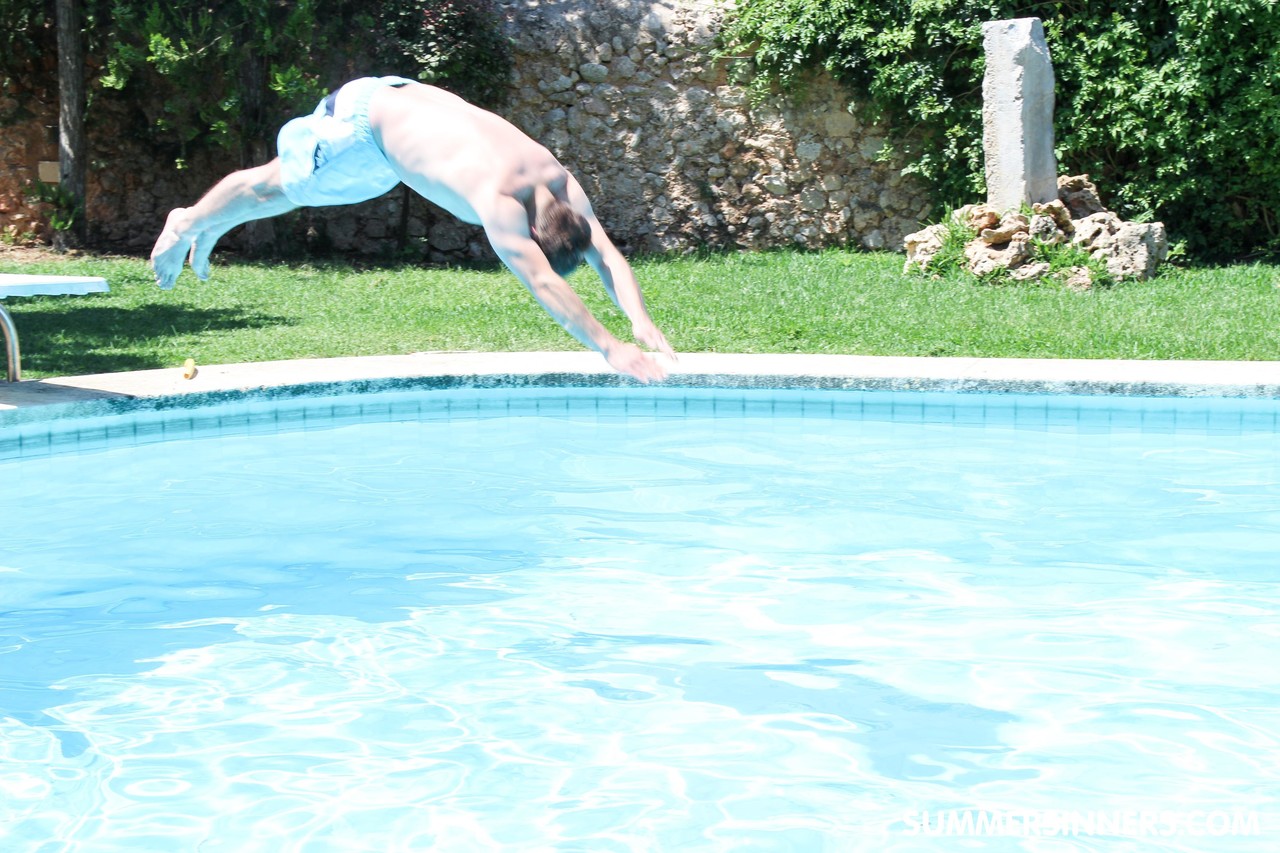 بيبي دريم في صيف الآثمين صور إباحية