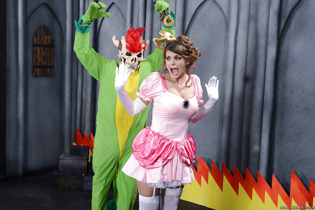 Busty Hottie In White Stockings Blows And Fucks Two Huge Boners 2