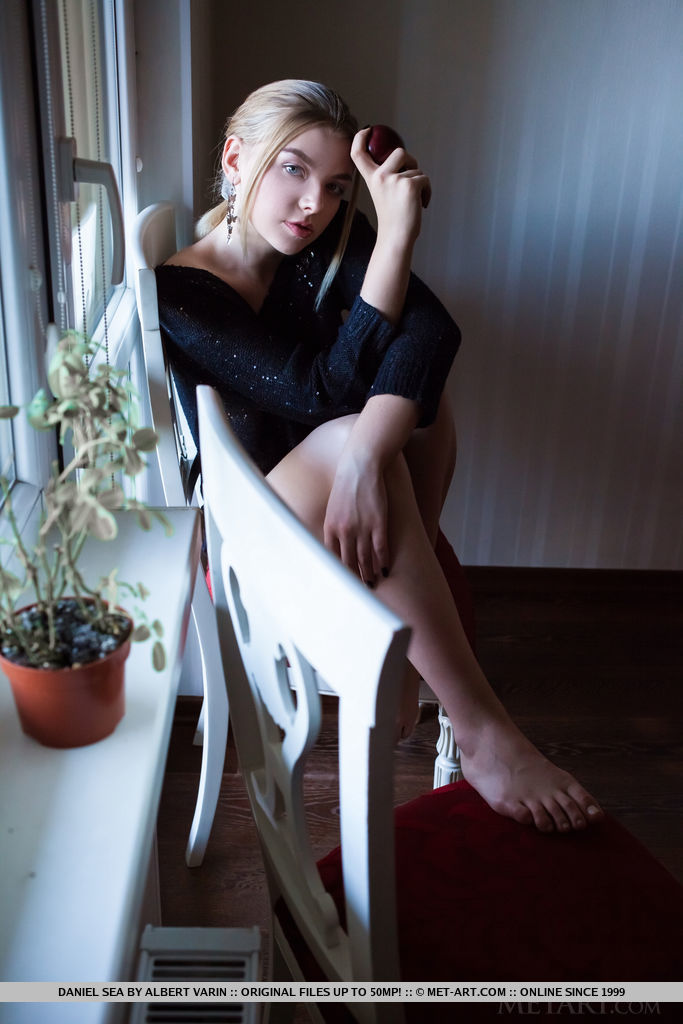 Daniel Sea Erotic Young Teen Strips At Desk To Spread Long Legs