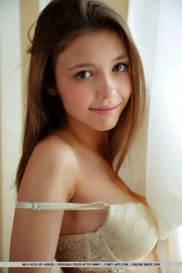 Mila Azul – Slim European Brunette Strips and Spreads Her Shaved Pussy