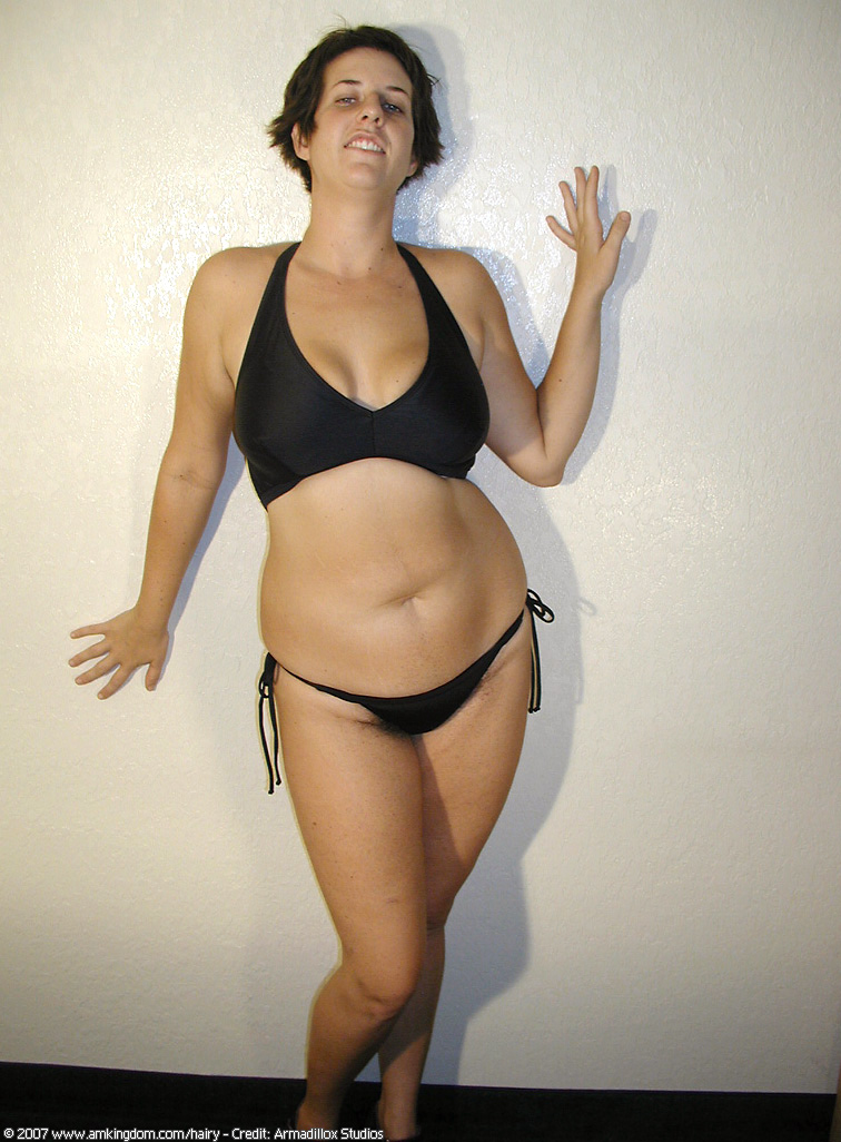 Amateur Kiki Tafra Big Tits Wa Faraj Mawj In Solo Show