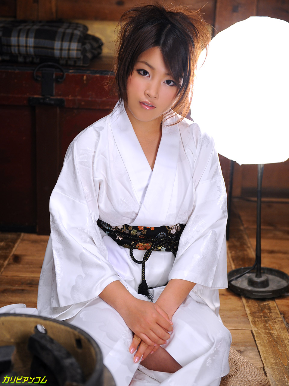 日本宝贝长泽宁宁露出毛茸茸的阴部并被内射