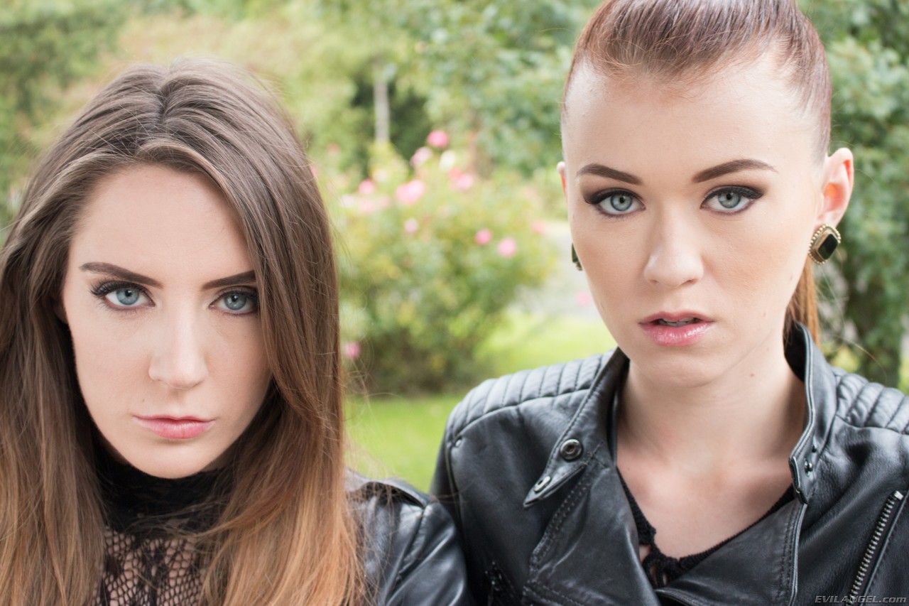 Trois Stars Du X Coquines En Lingerie Ensemble