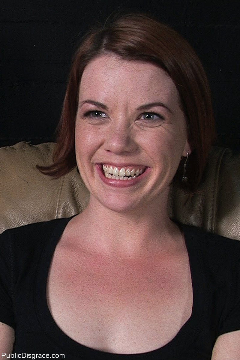 Публичное Унижение С Лиллой Катт И Маэстро В Диких Порно Изображениях