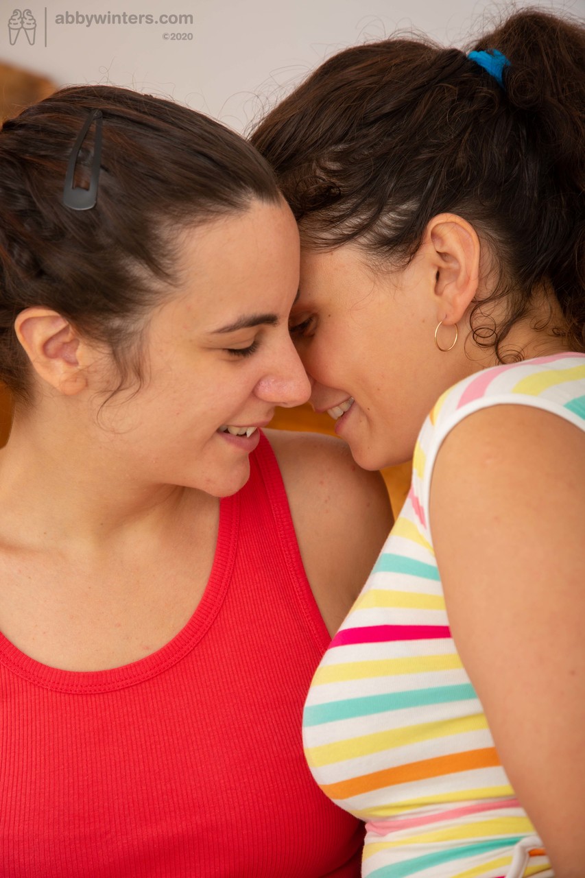 Australian Girlfriends Lucia M And Pascal Brush Each Other's Hairy Pussies