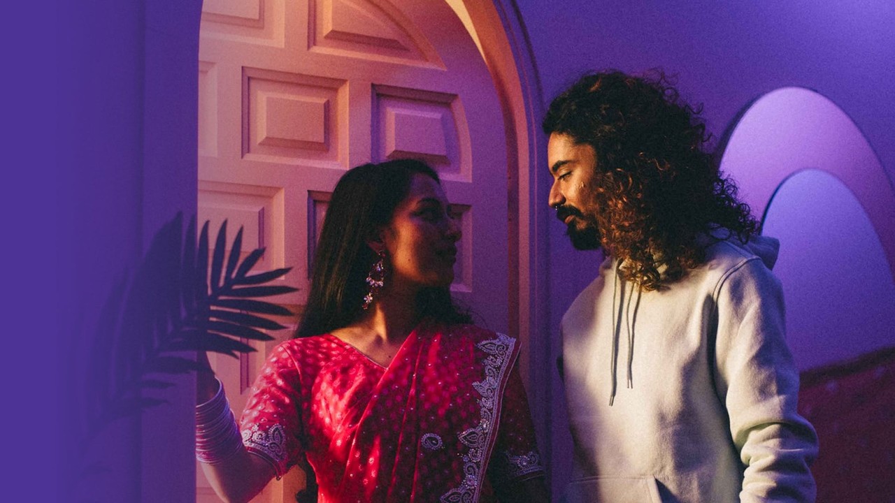 Indisches Paar Oralsex Und Doggystyle Auf Sofa