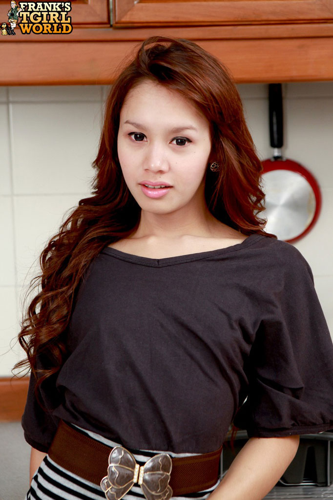 फ्रैंक्स टीजीगर्ल पोर्न गैलरी