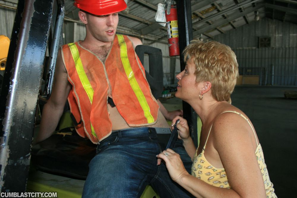 Mature Secretary With Short Hair Sucking and Jerking Hard Cock